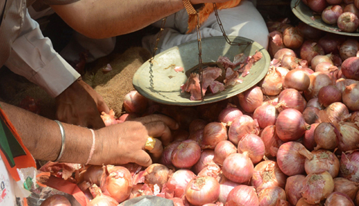 onion_Rs. 80